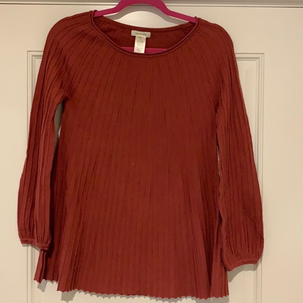 Max Studio Sweater